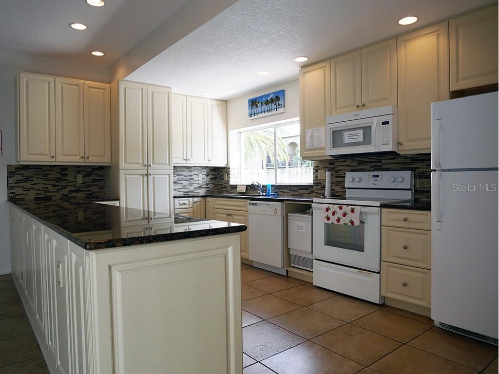 7701 Starkey Road #316 Seminole FL 33777 TB8525566 image17