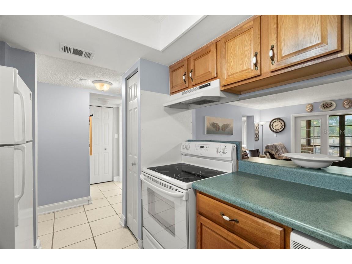 7701 Starkey Road #332 Seminole FL 33777 TB8382785 image10