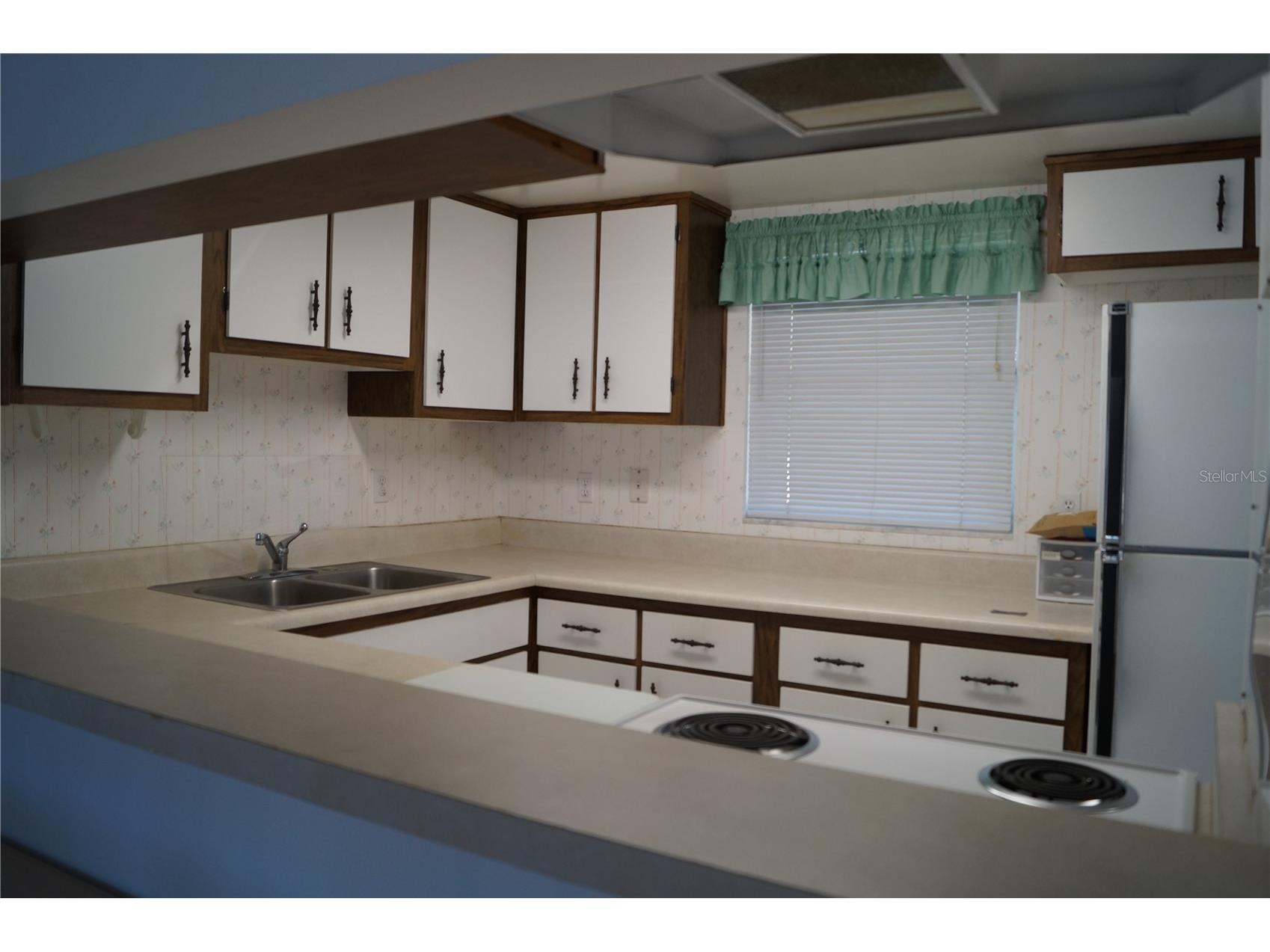 7701 Starkey Road #408 Seminole FL 33777 TB8439156 image15