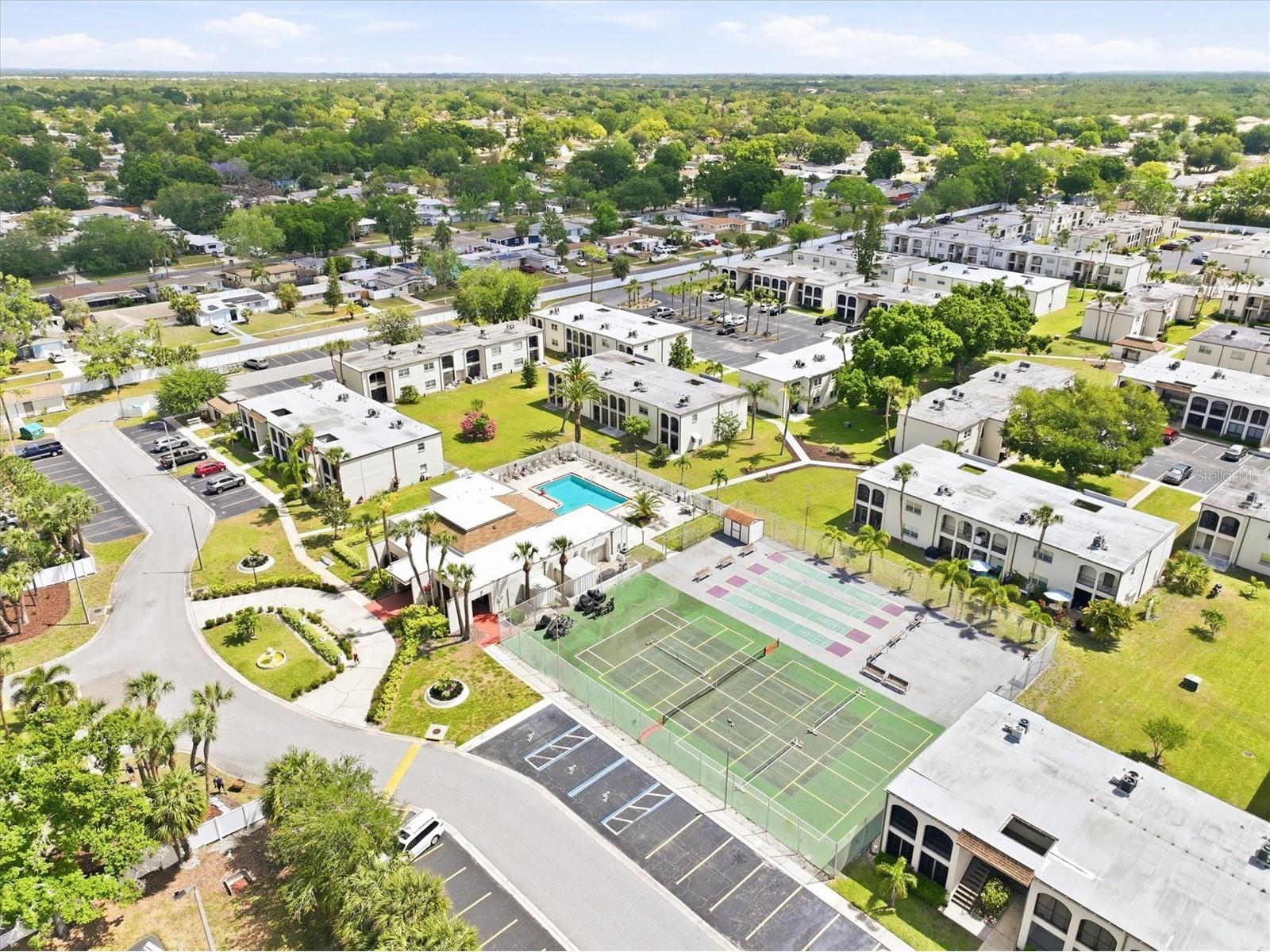 7701 Starkey Road #412 Seminole FL 33777 TB8496937 image38