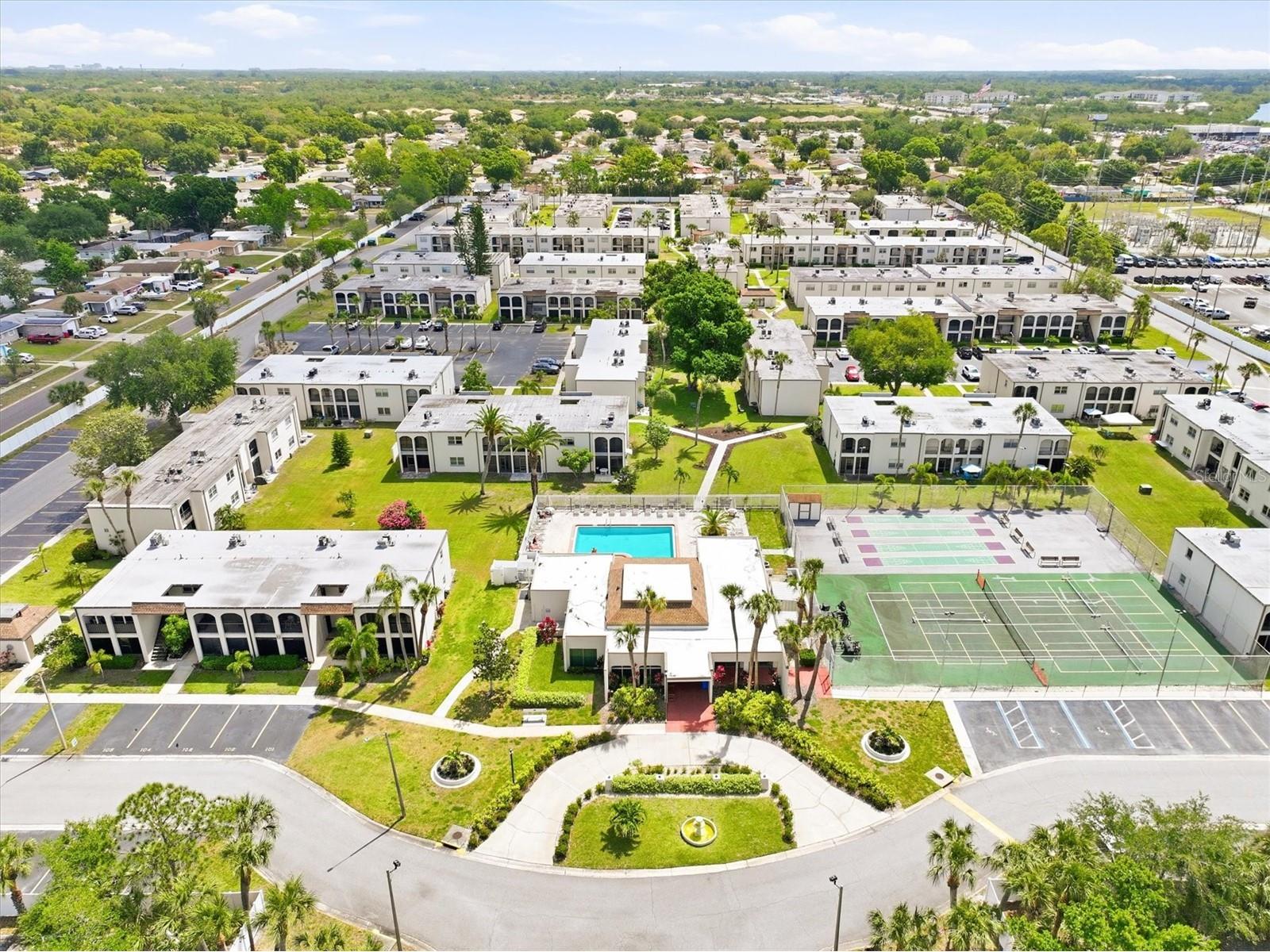 7701 Starkey Road #412 Seminole FL 33777 TB8496937 image39