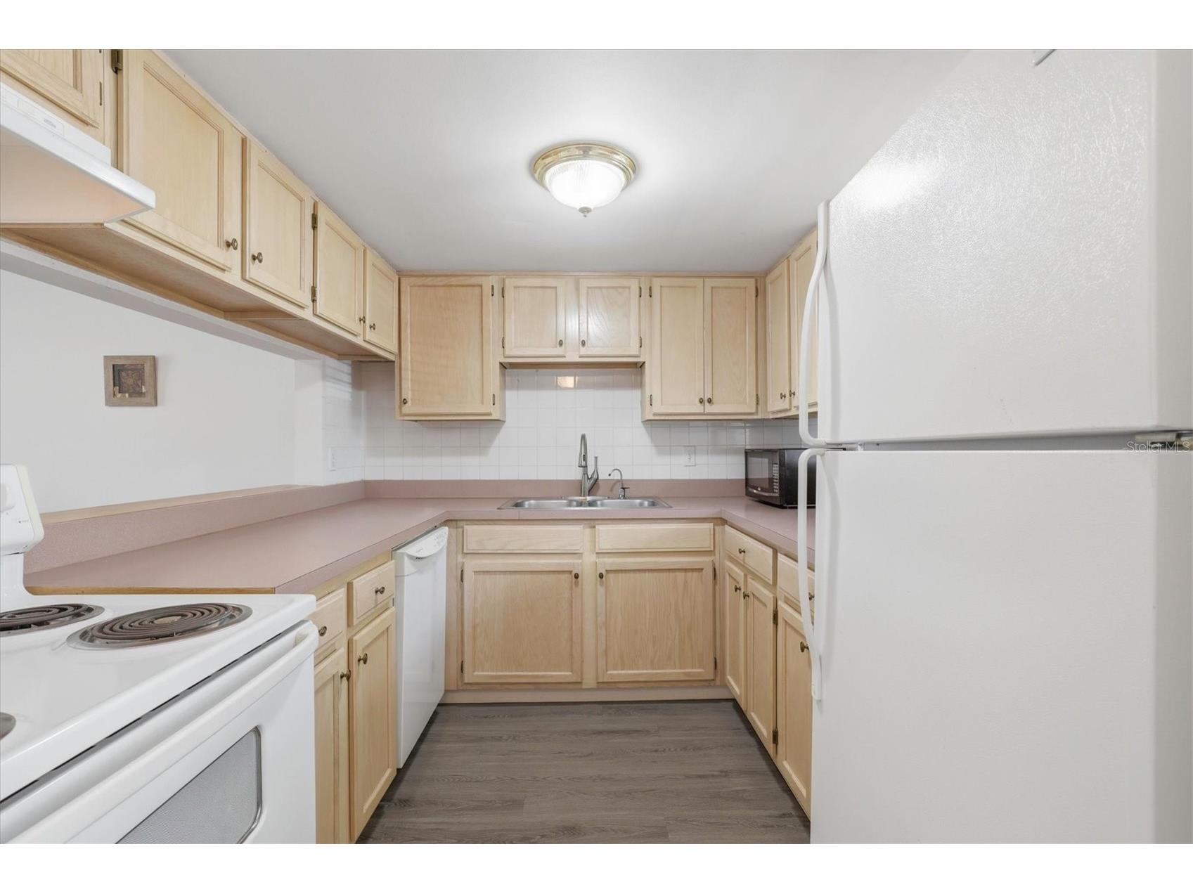 7701 Starkey Road #412 Seminole FL 33777 TB8496937 image9