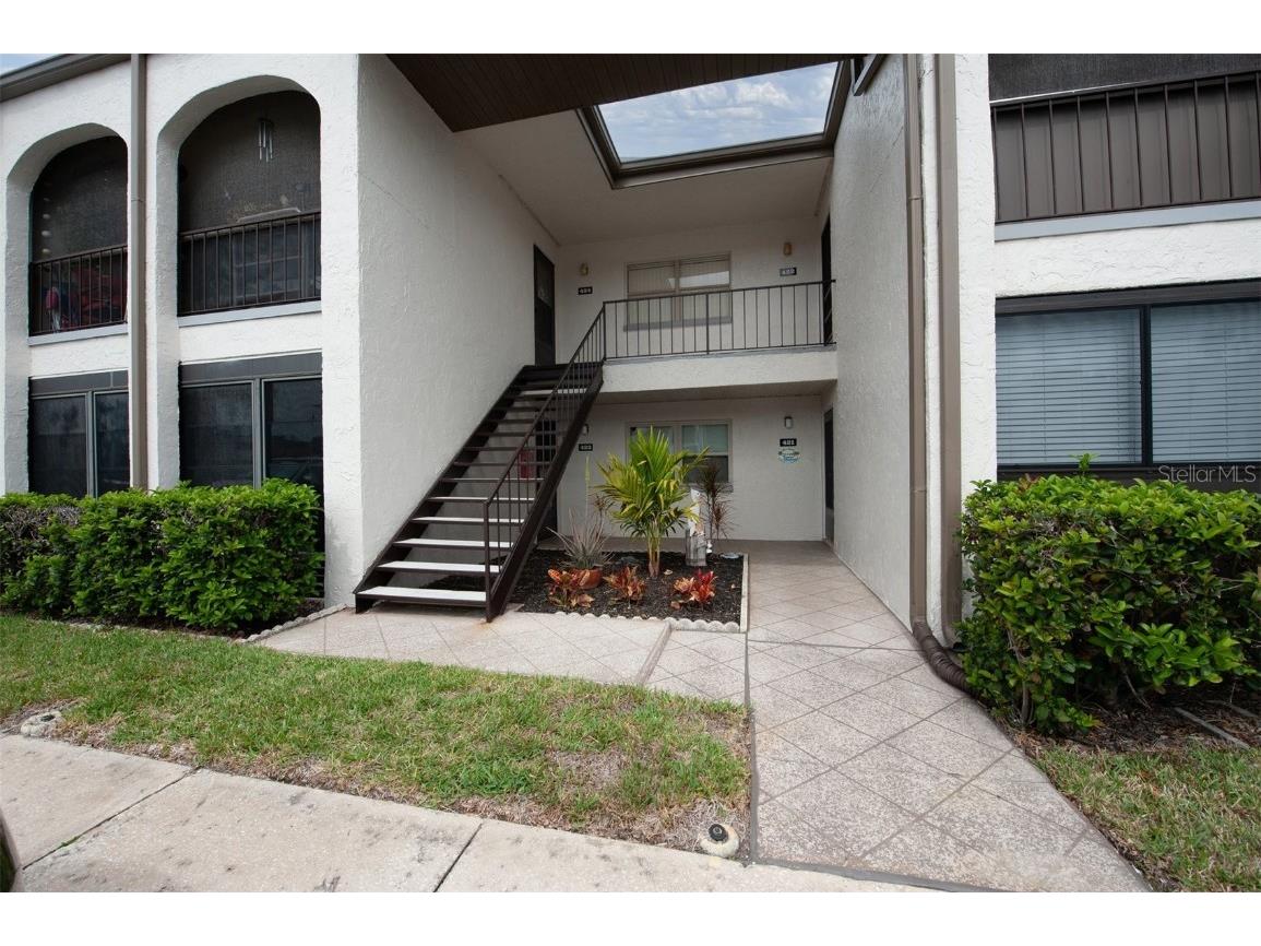 7701 Starkey Road #423 Seminole FL 33777 T3509820 image1