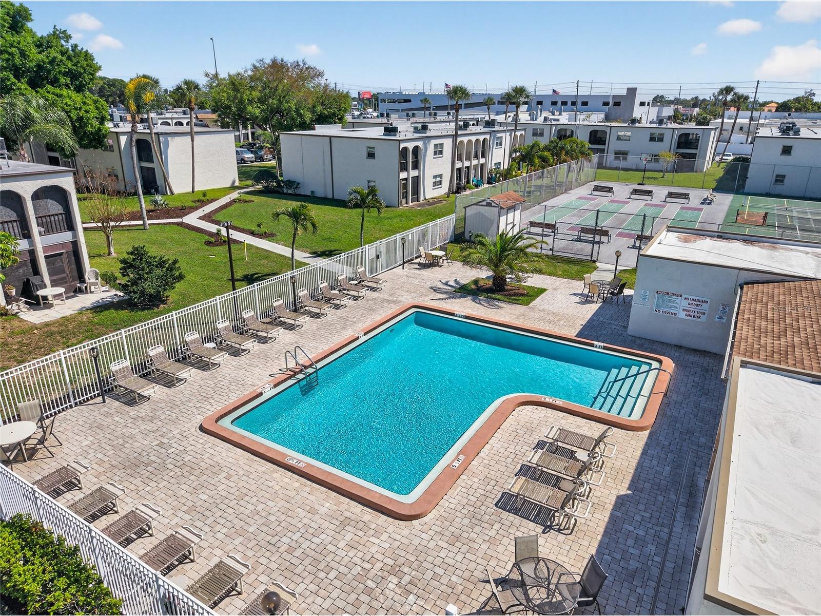 7701 Starkey Road #602 Seminole FL 33777 TB8488318 image22