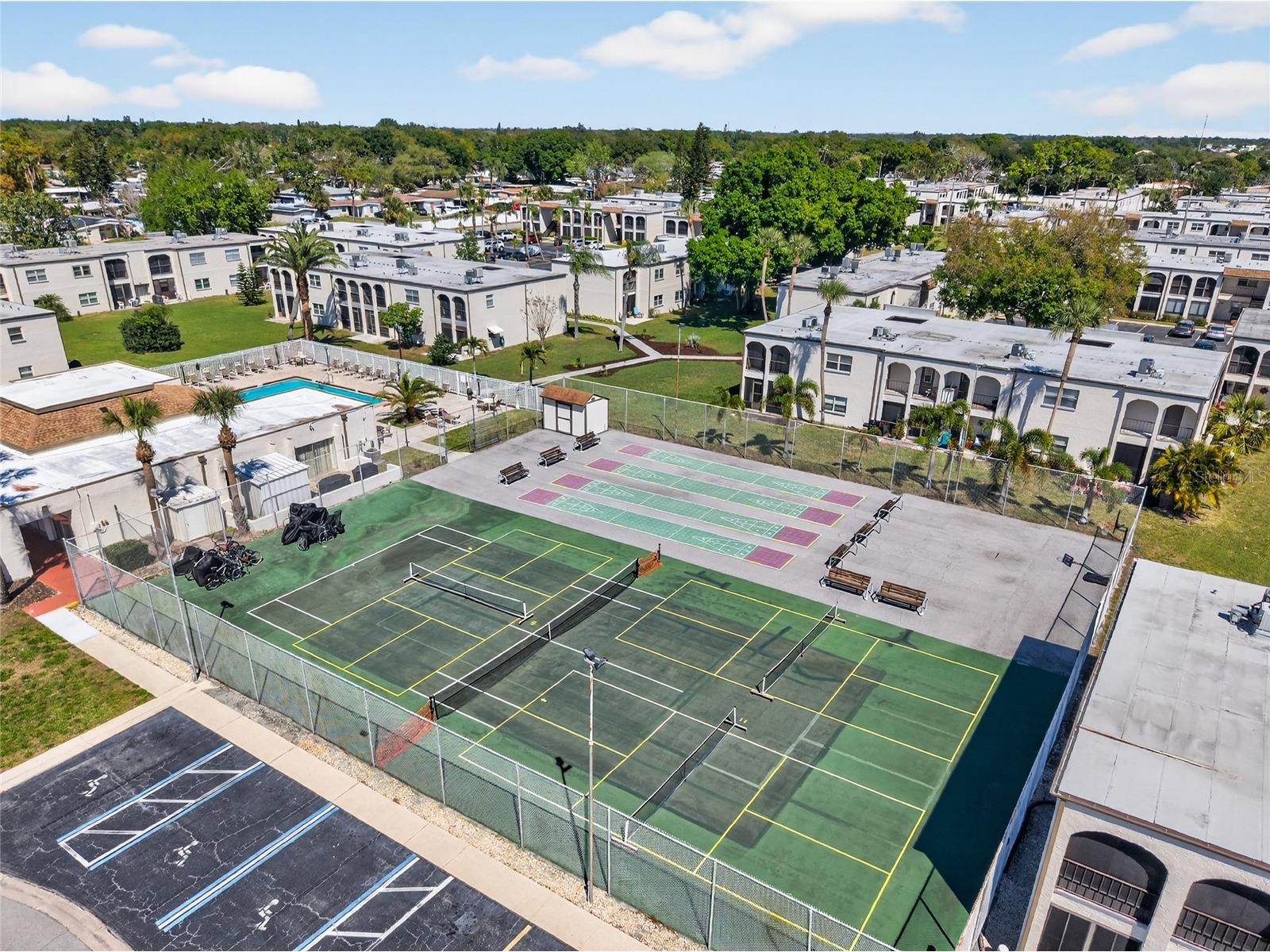 7701 Starkey Road #602 Seminole FL 33777 TB8488318 image24