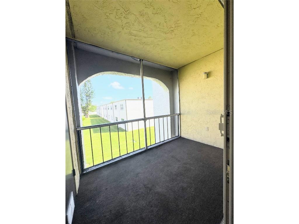 7701 Starkey Road #618 Seminole FL 33777 TB8429575 image16