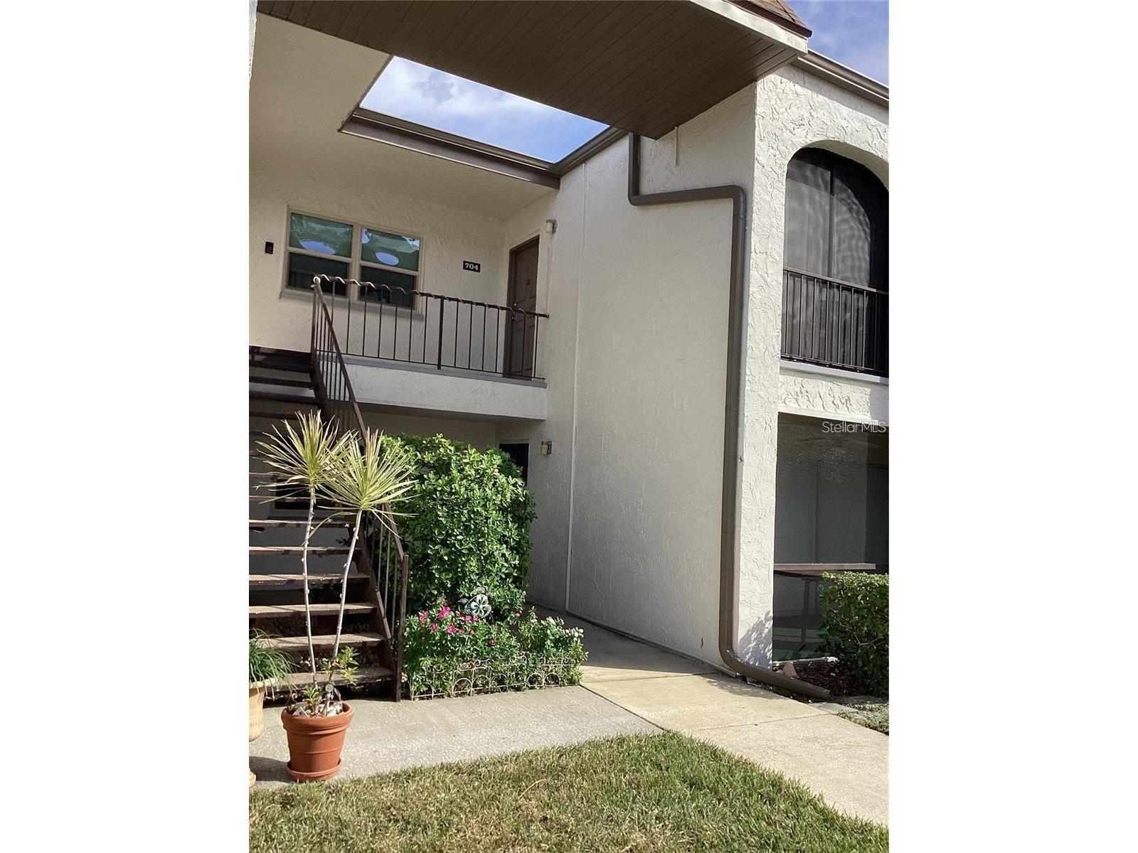 7701 Starkey Road #704 Seminole FL 33777 TB8497594 image1