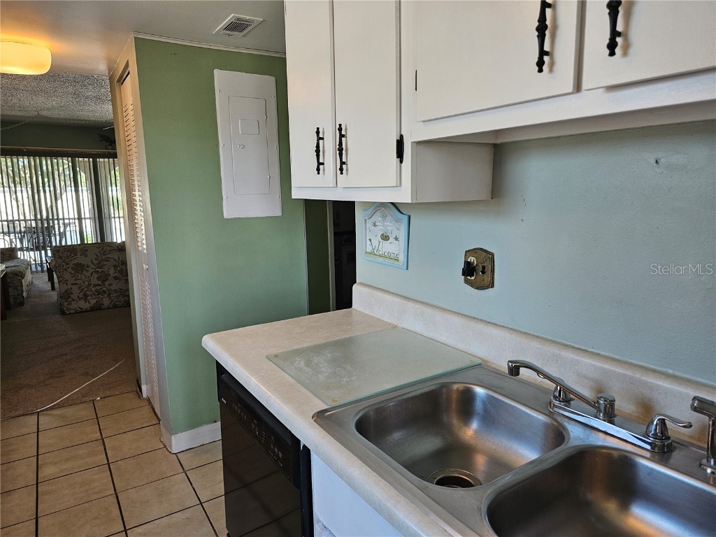 7701 Starkey Road #708 Seminole FL 33777 TB8398018 image9