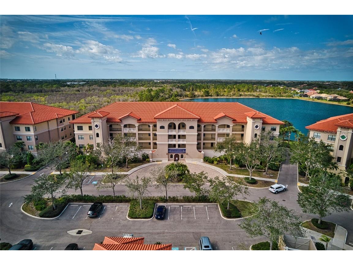 7702 Lake Vista Court #206 Lakewood Ranch FL 34202 A4558669 image1