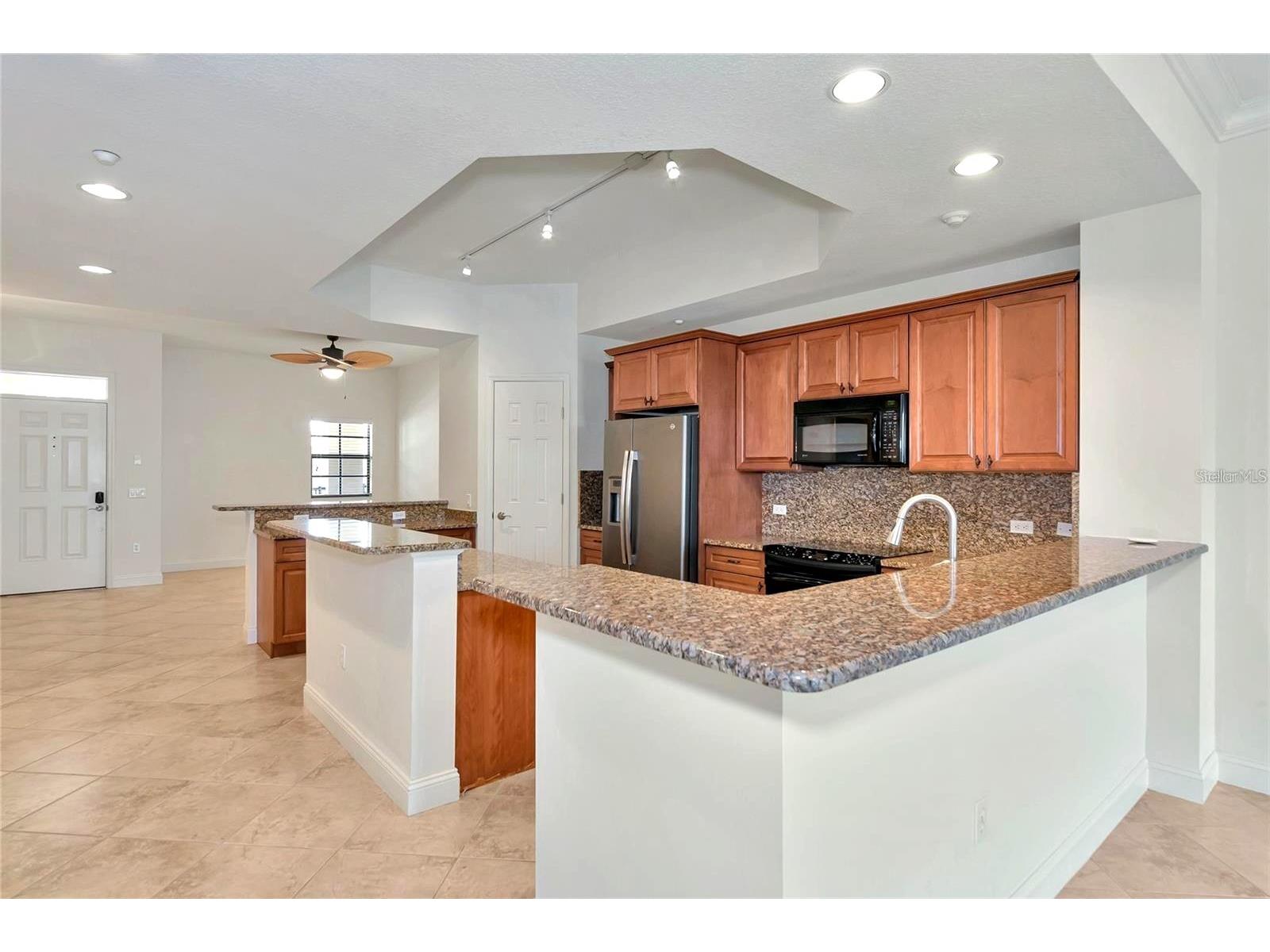 7702 Lake Vista Court #206 Bradenton FL 34202 A4681739 image14