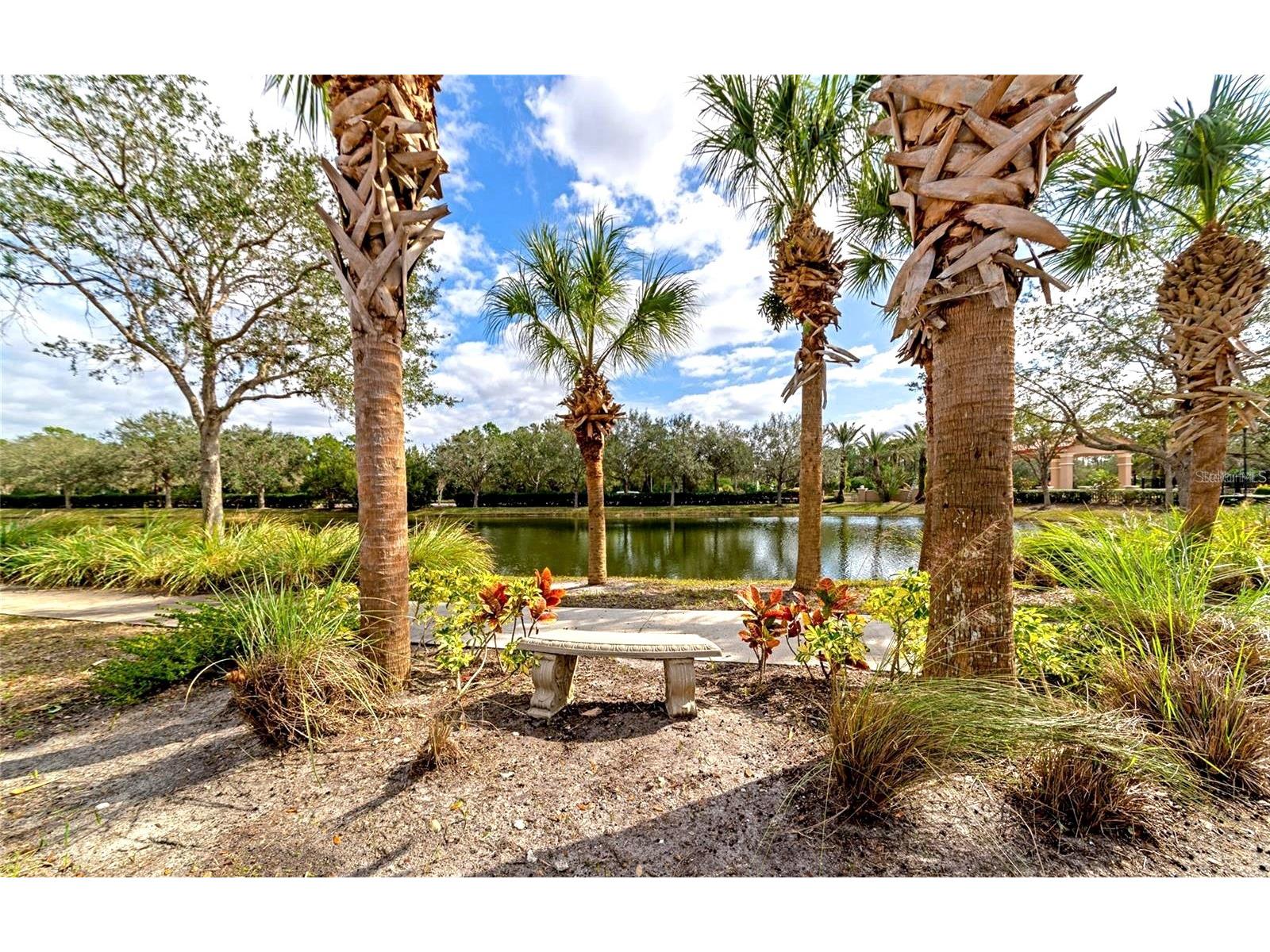 7702 Lake Vista Court #206 Bradenton FL 34202 A4681739 image8