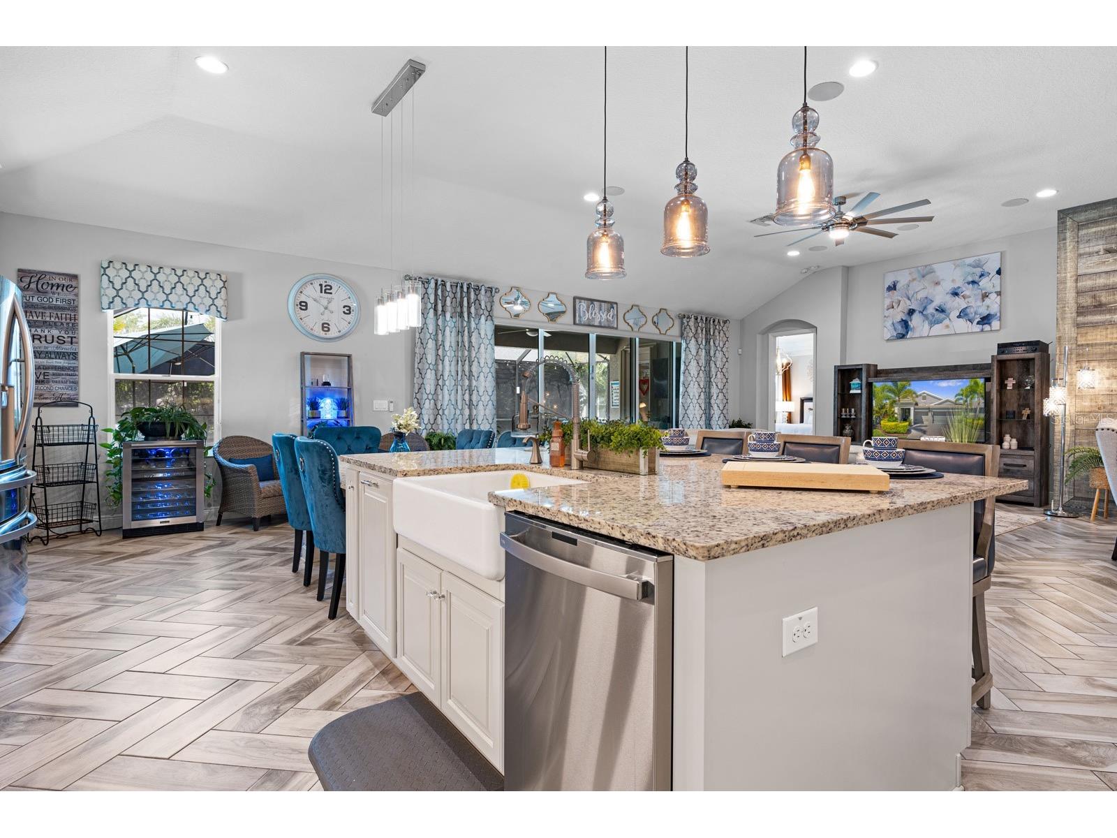 7702 Paradiso Drive Apollo Beach FL 33572 TB8507093 image16