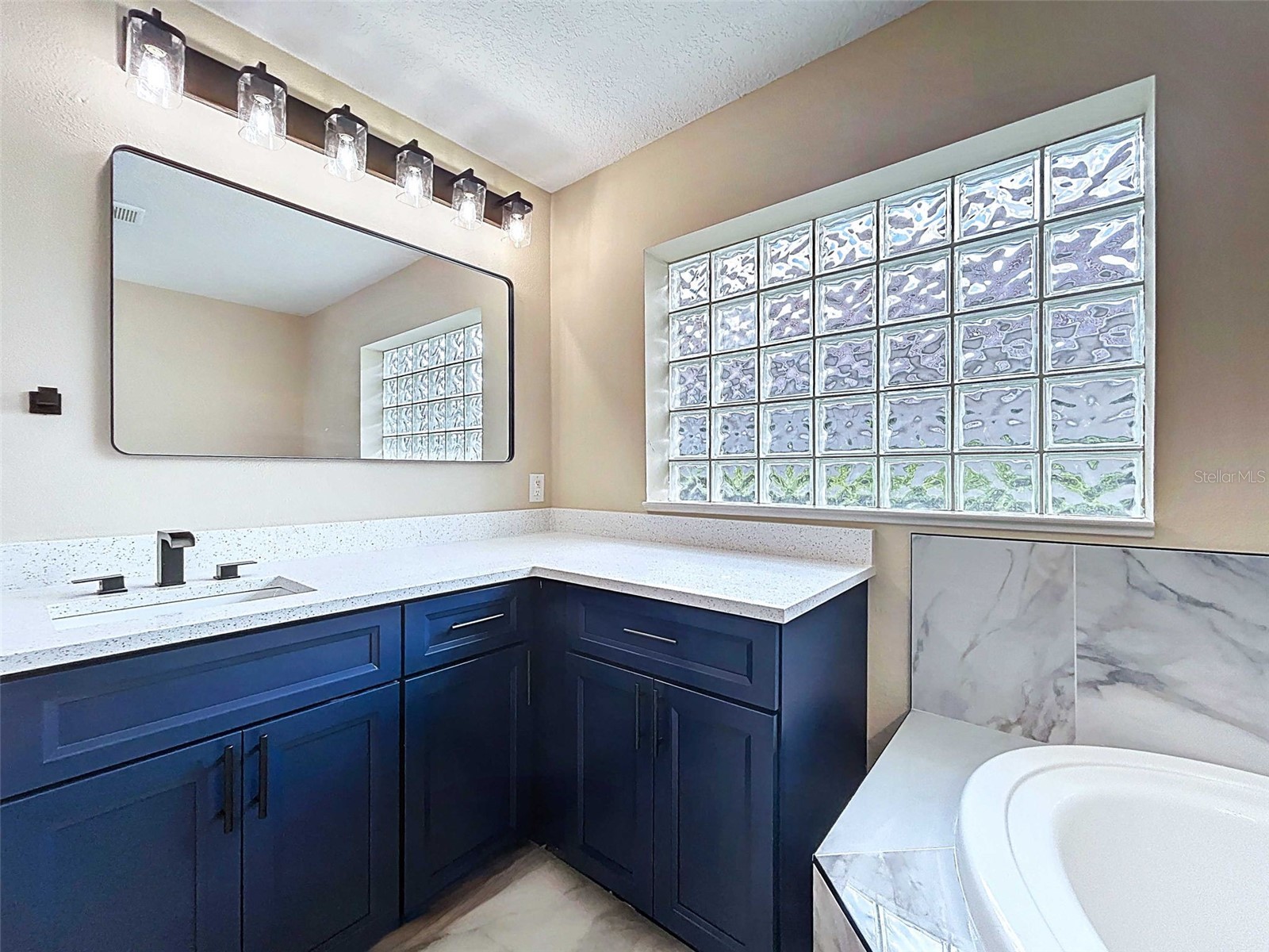 7703 British Open Way Lakewood Ranch FL 34202 TB8480236 image25