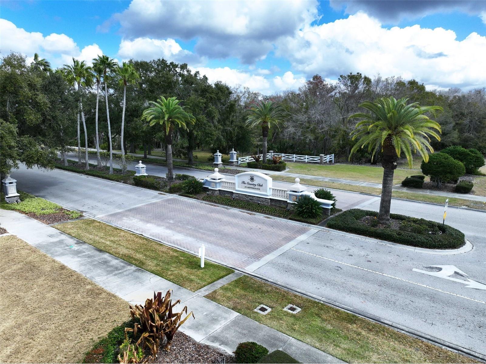 7703 British Open Way Lakewood Ranch FL 34202 TB8519152 image77