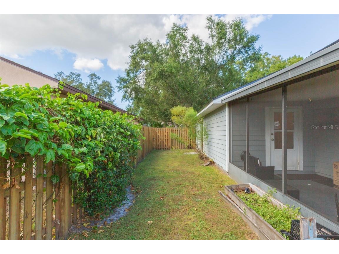 7703 Robert E Lee Road Tampa FL 33637 TB8441131 image21