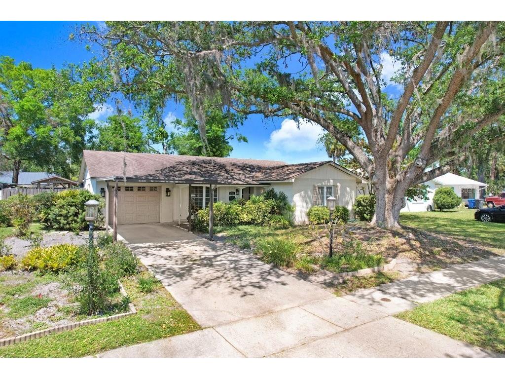 7703 W Hiawatha Street Tampa FL 33615 TB8372675 image1