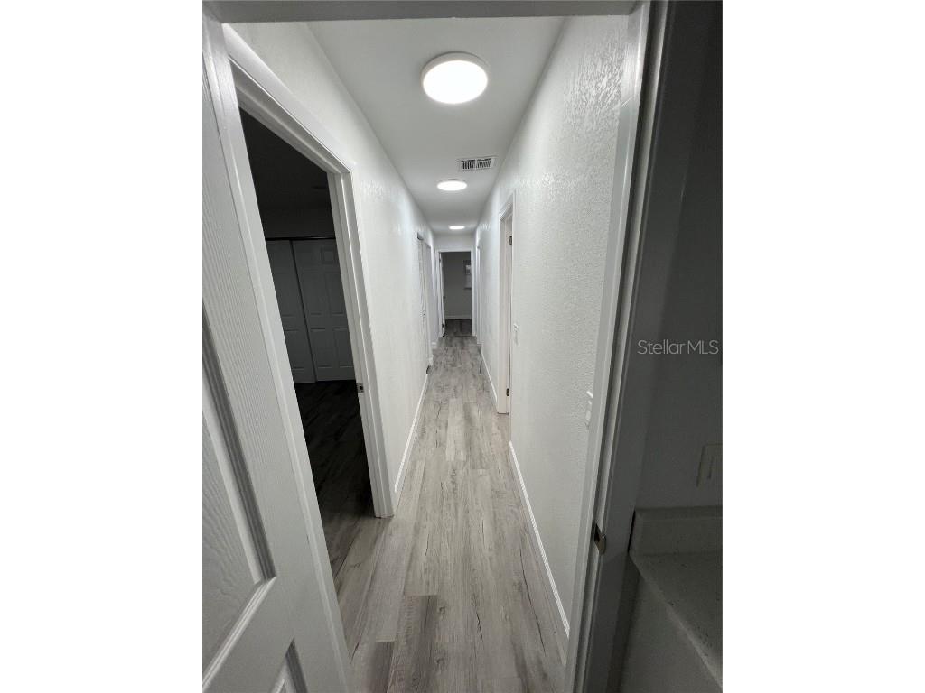 7703 W Hiawatha Street Tampa FL 33615 TB8414154 image11