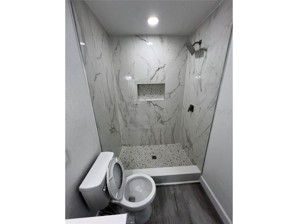 7703 W Hiawatha Street Tampa FL 33615 TB8414154 image16