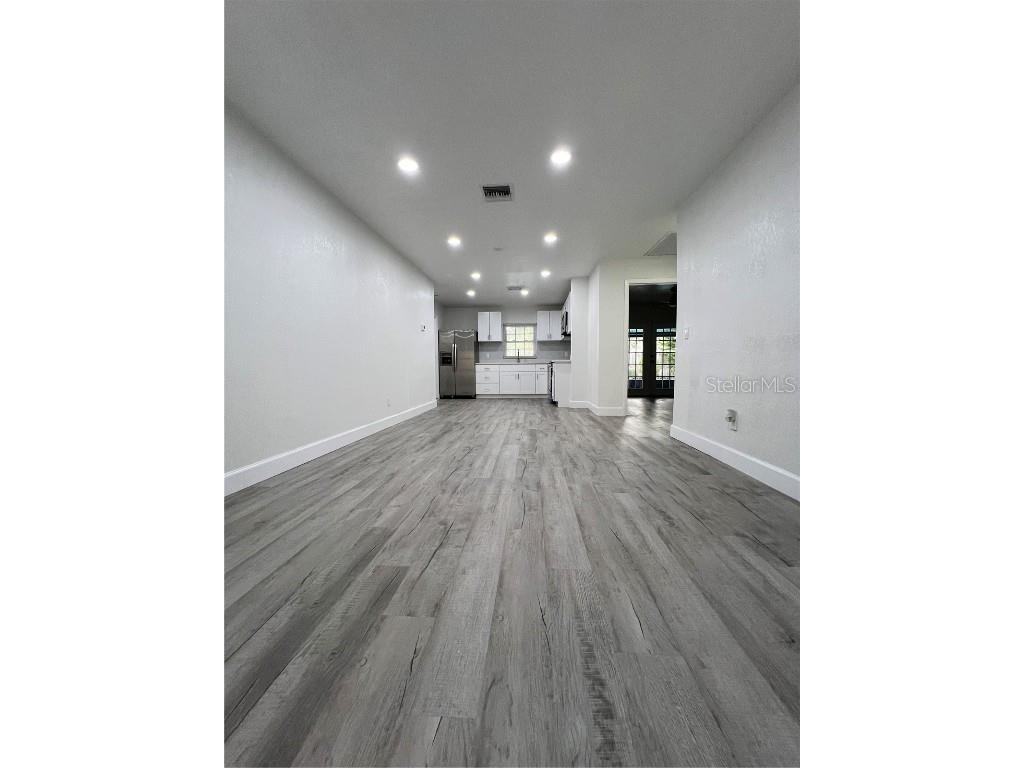 7703 W Hiawatha Street Tampa FL 33615 TB8414154 image4