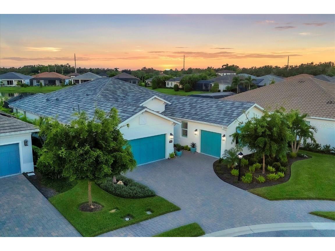 7704 Sandhill Lake Drive Sarasota FL 34241 A4624960 image1