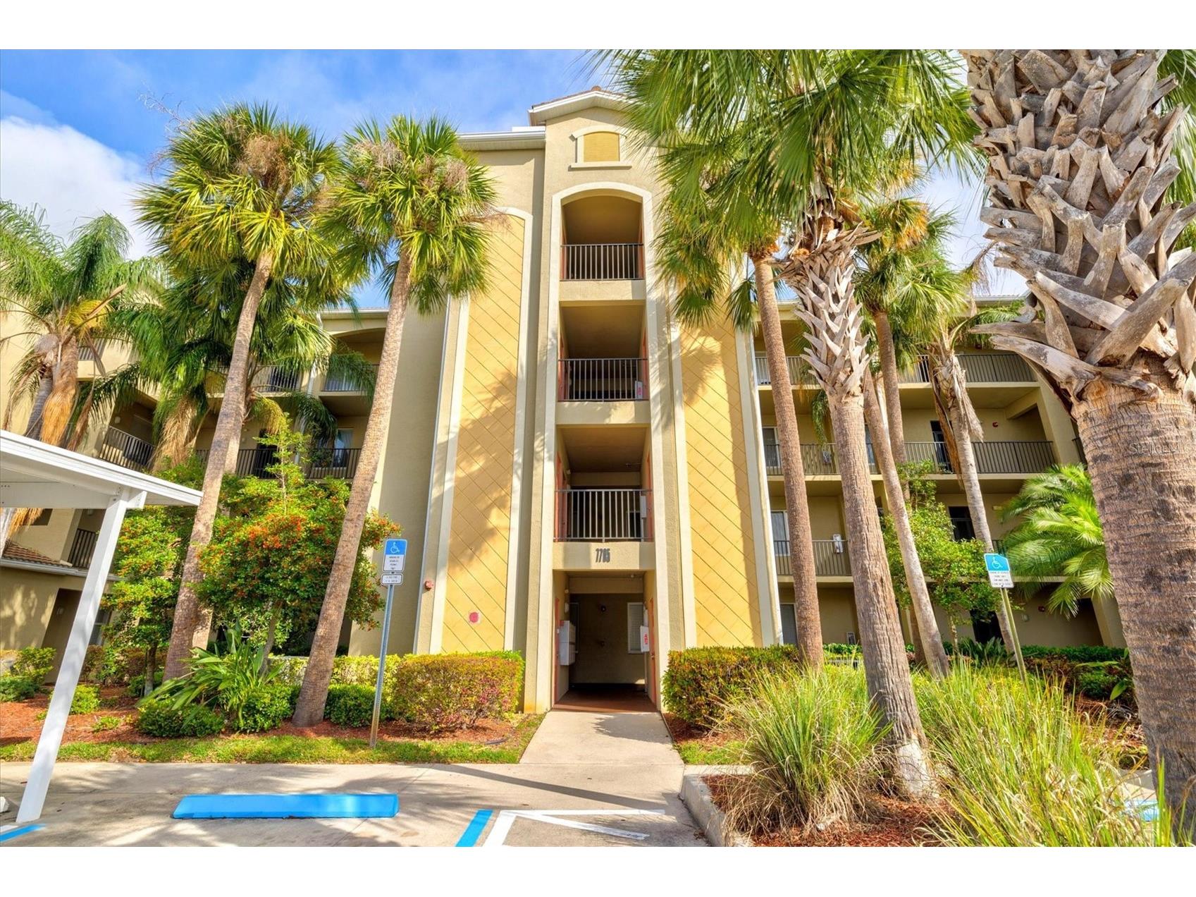 7705 Grand Estuary Trail #102 Bradenton FL 34212 A4676435 image2