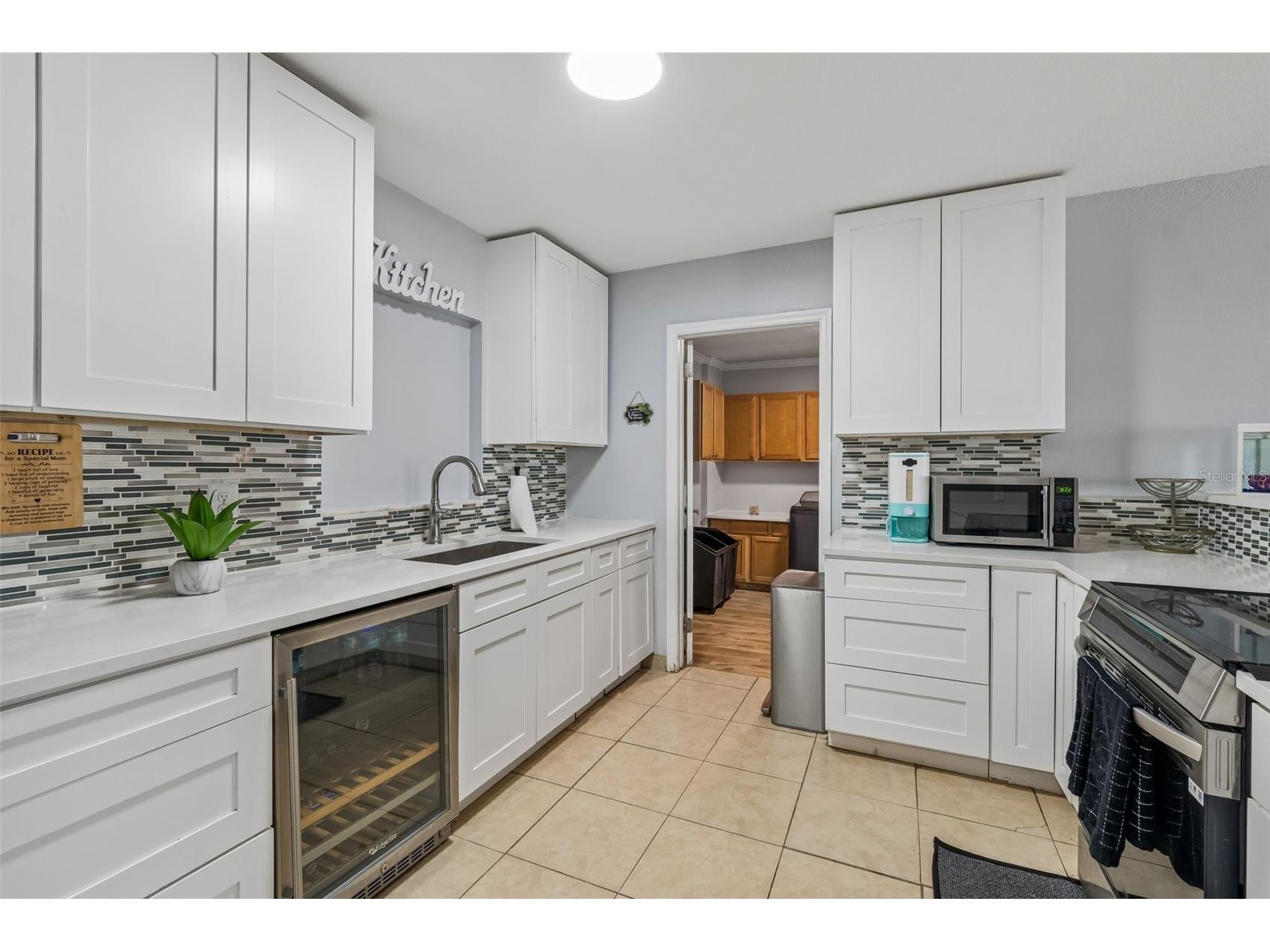 7705 Jackson Springs Road Tampa FL 33615 W7884616 image10