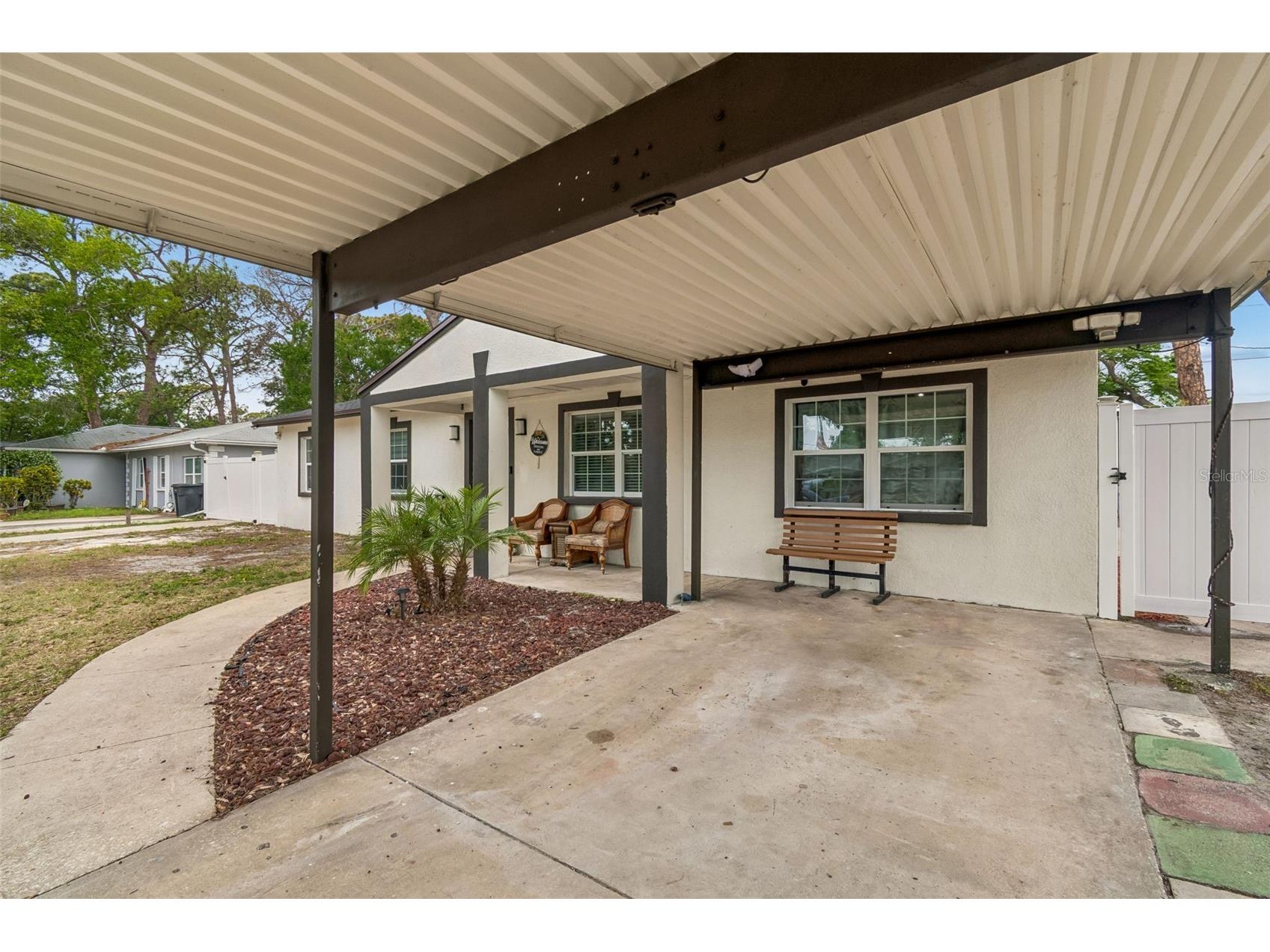 7705 Jackson Springs Road Tampa FL 33615 W7884616 image3