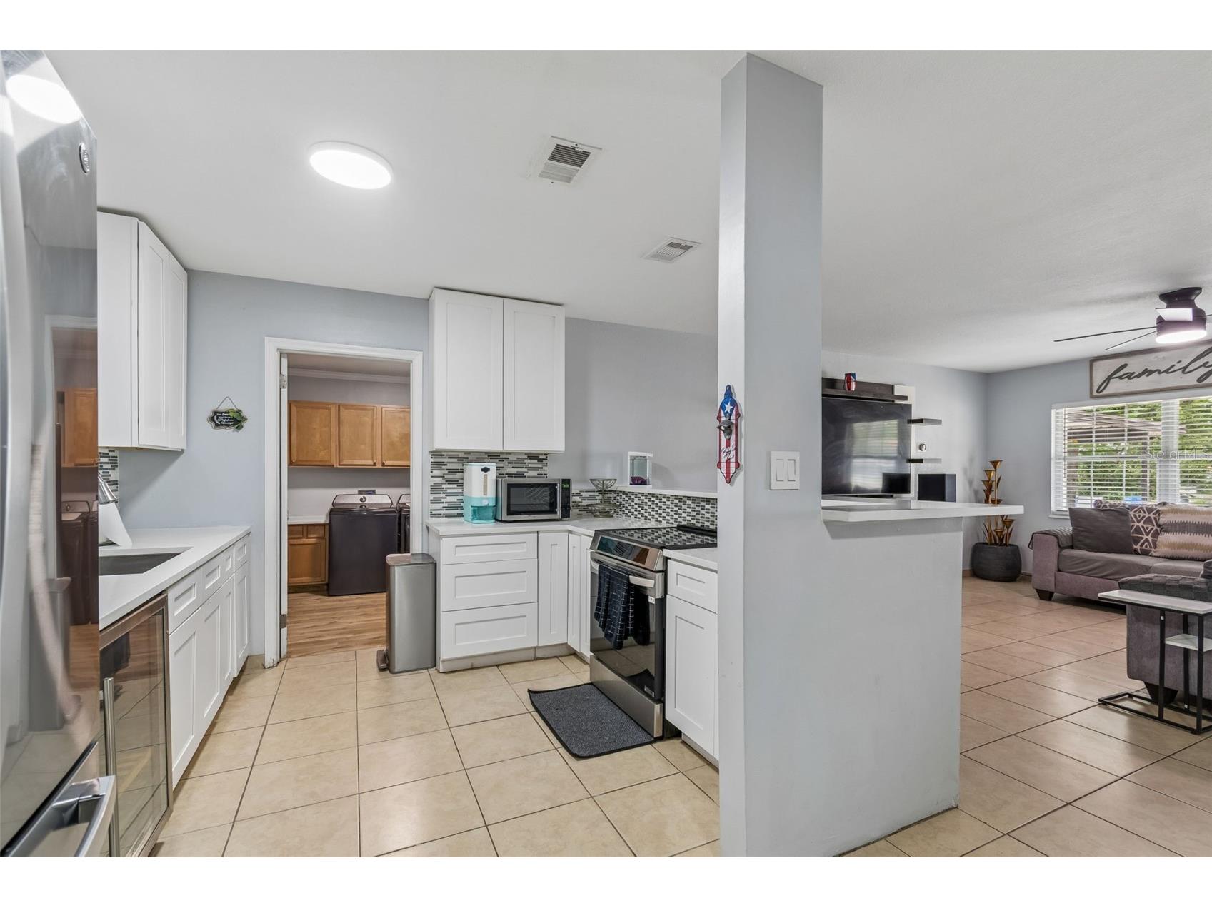 7705 Jackson Springs Road Tampa FL 33615 W7884616 image9