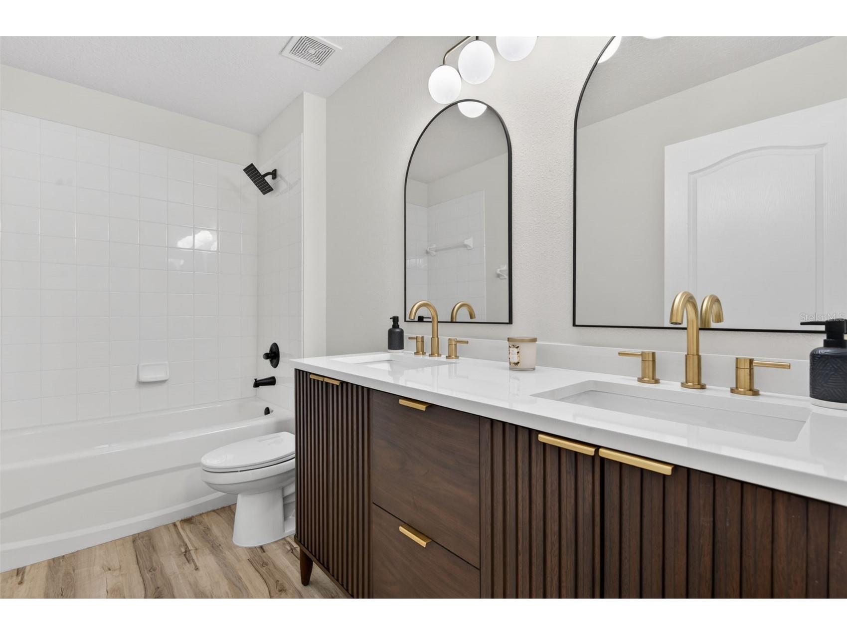 7705 Nottinghill Sky Drive Apollo Beach FL 33572 TB8514033 image37