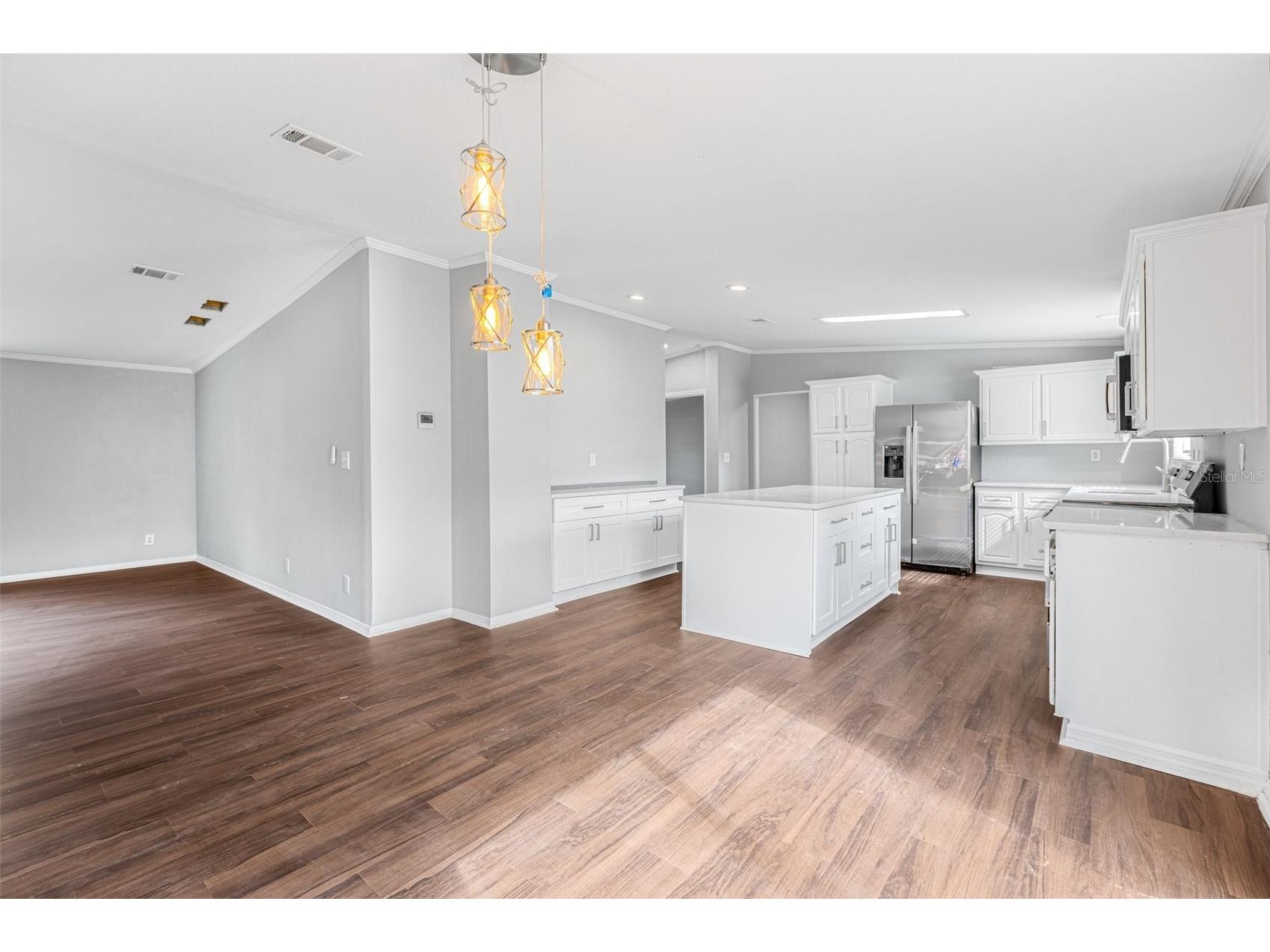 7706 23rd Street Zephyrhills FL 33540 TB8485402 image7