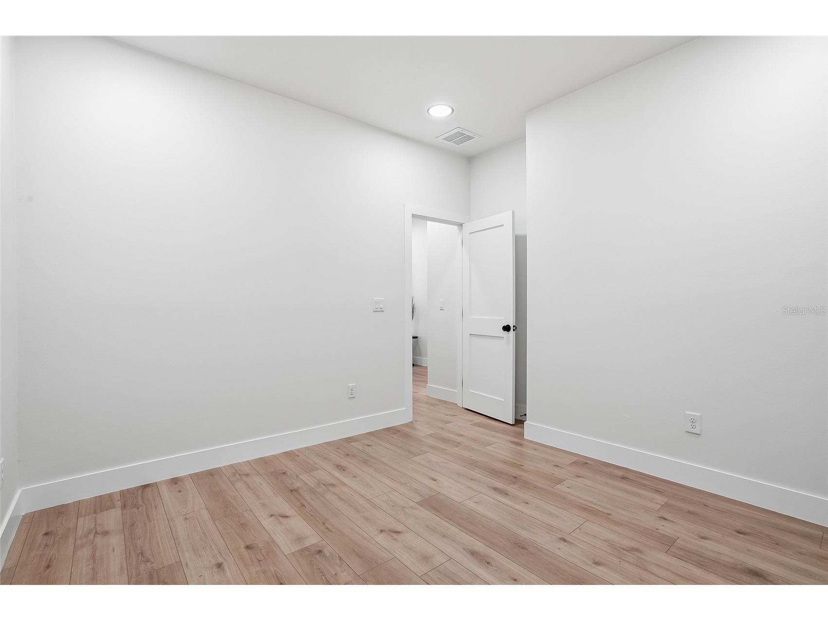 7706 N Arden Avenue Tampa FL 33604 TB8496862 image21