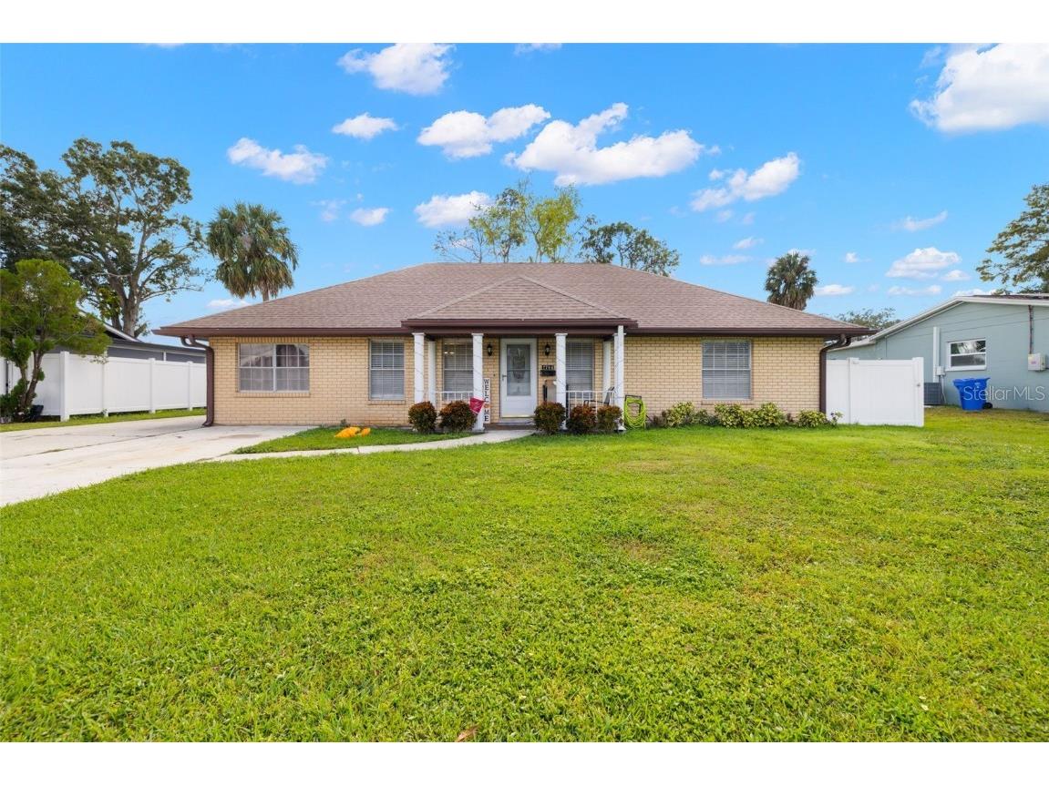 7706 W Elm Street Tampa FL 33615 TB8442681 image1