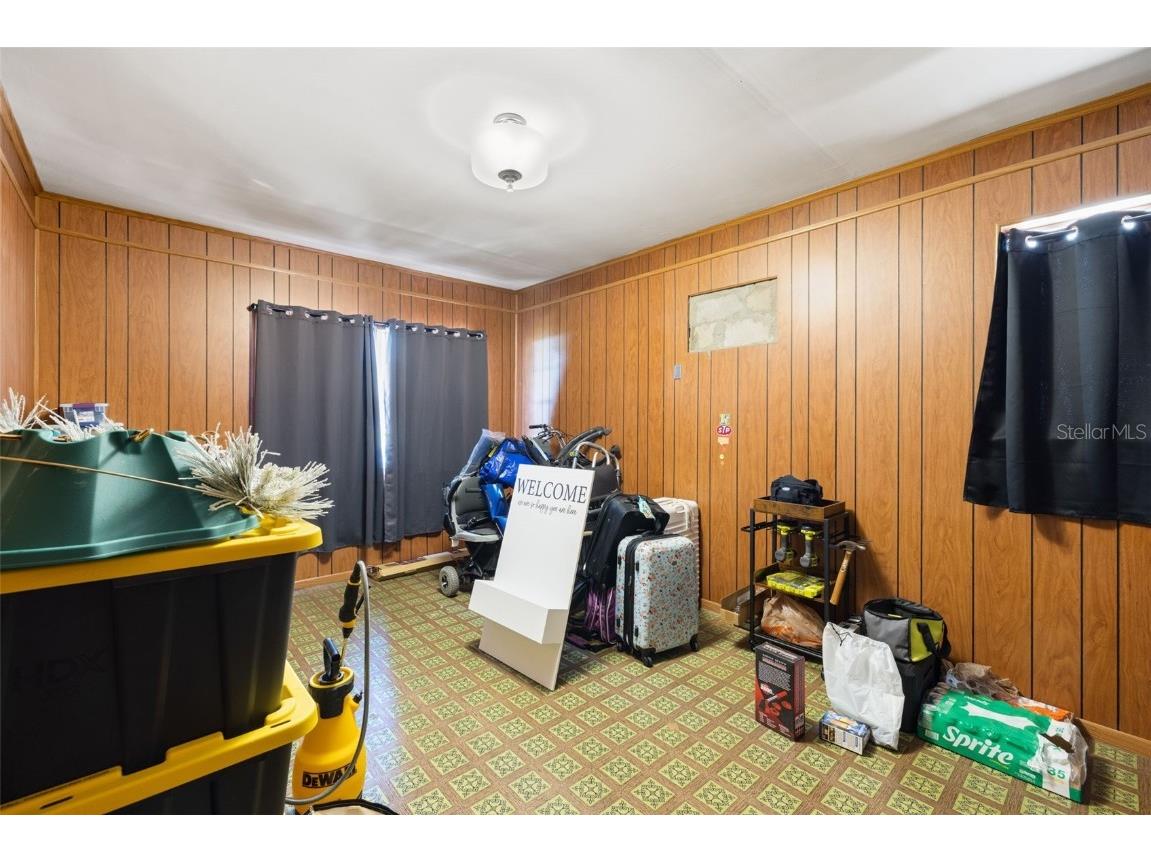 7706 W Elm Street Tampa FL 33615 TB8442681 image14