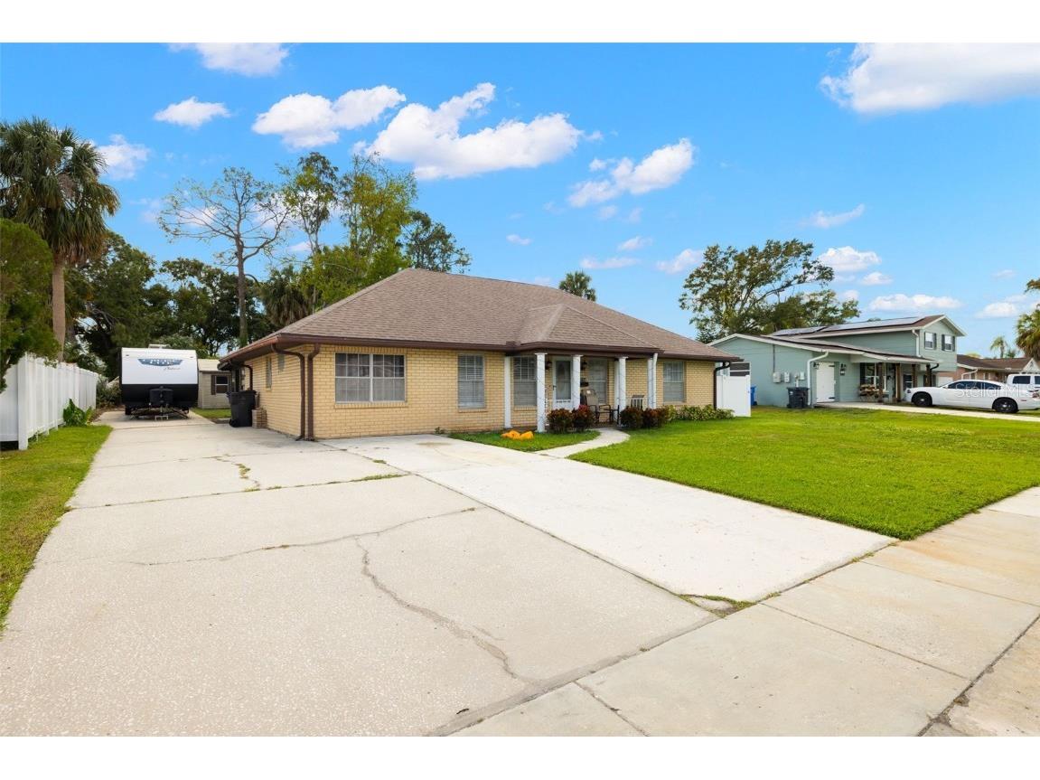 7706 W Elm Street Tampa FL 33615 TB8442681 image2