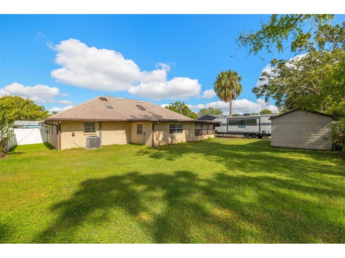 7706 W Elm Street Tampa FL 33615 TB8442681 image21