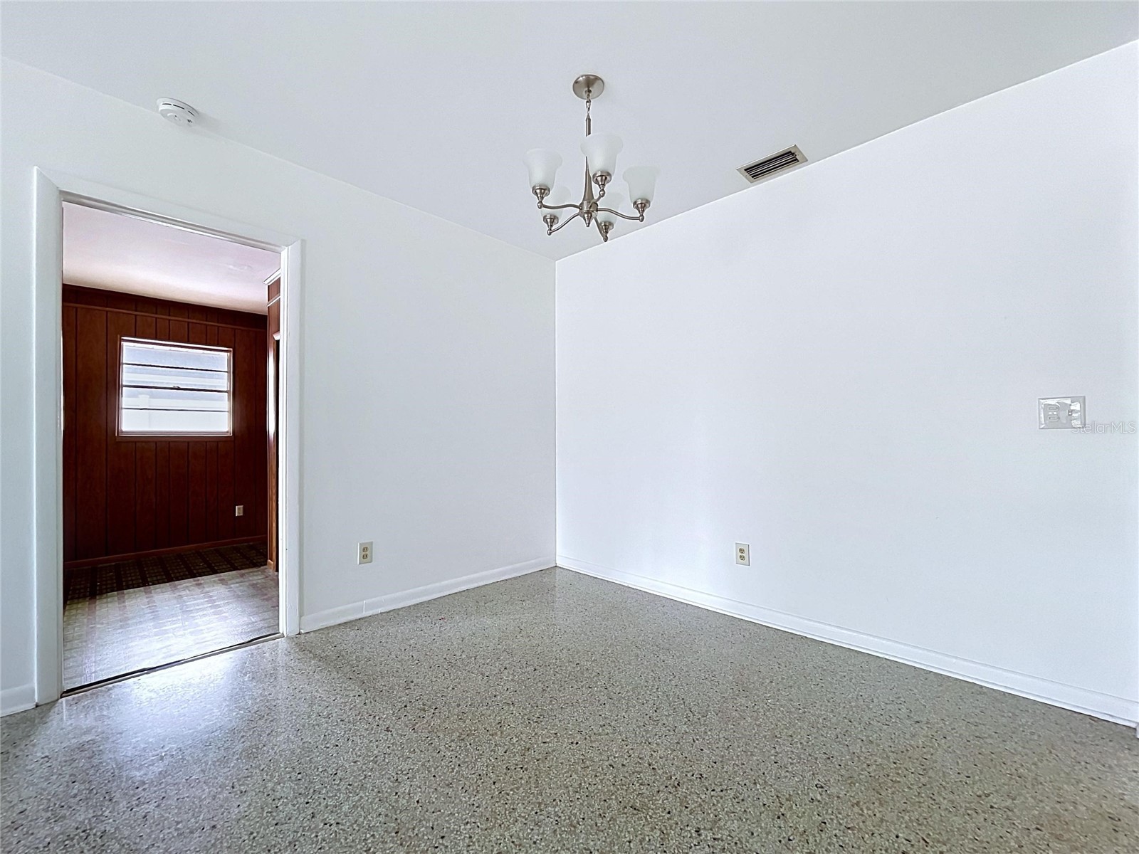 7706 W Elm Street Tampa FL 33615 TB8506929 image17