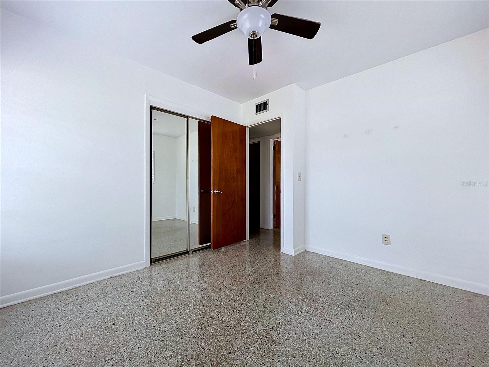 7706 W Elm Street Tampa FL 33615 TB8506929 image36