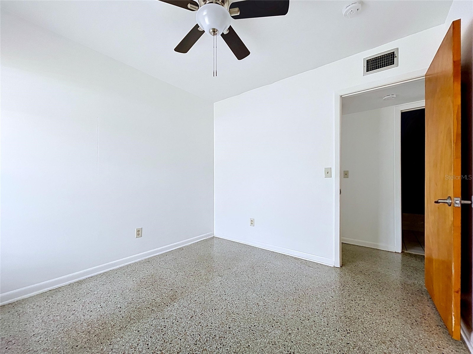 7706 W Elm Street Tampa FL 33615 TB8506929 image40