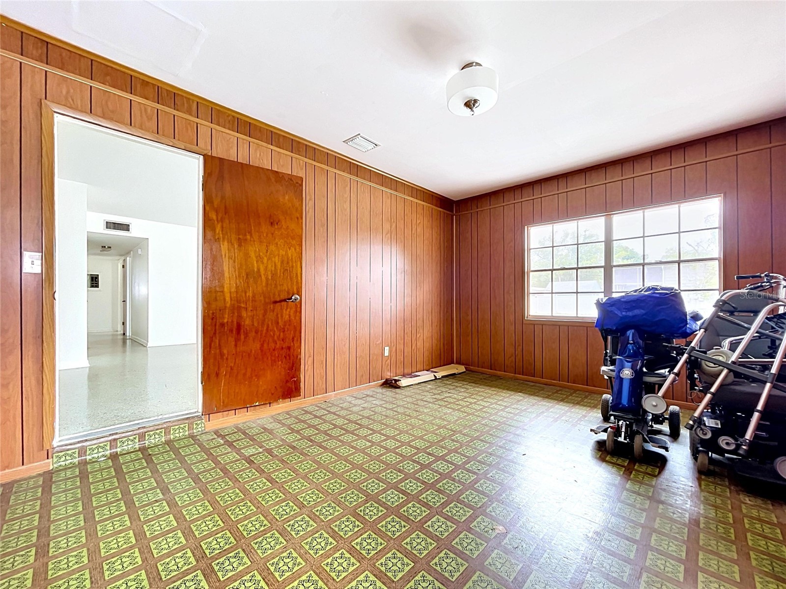 7706 W Elm Street Tampa FL 33615 TB8506929 image43