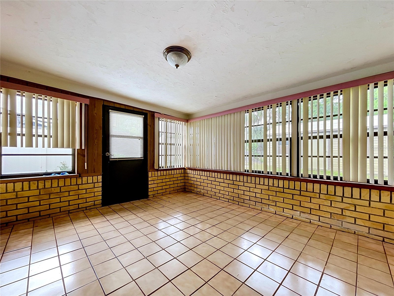 7706 W Elm Street Tampa FL 33615 TB8506929 image49