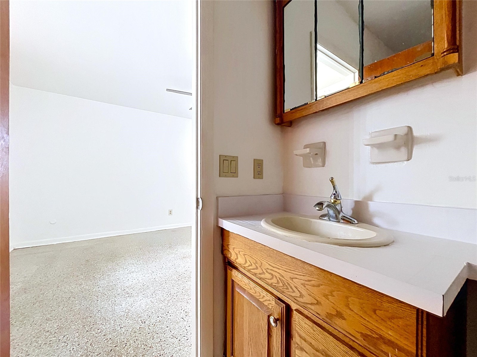 7706 W Elm Street Tampa FL 33615 TB8506929 image64