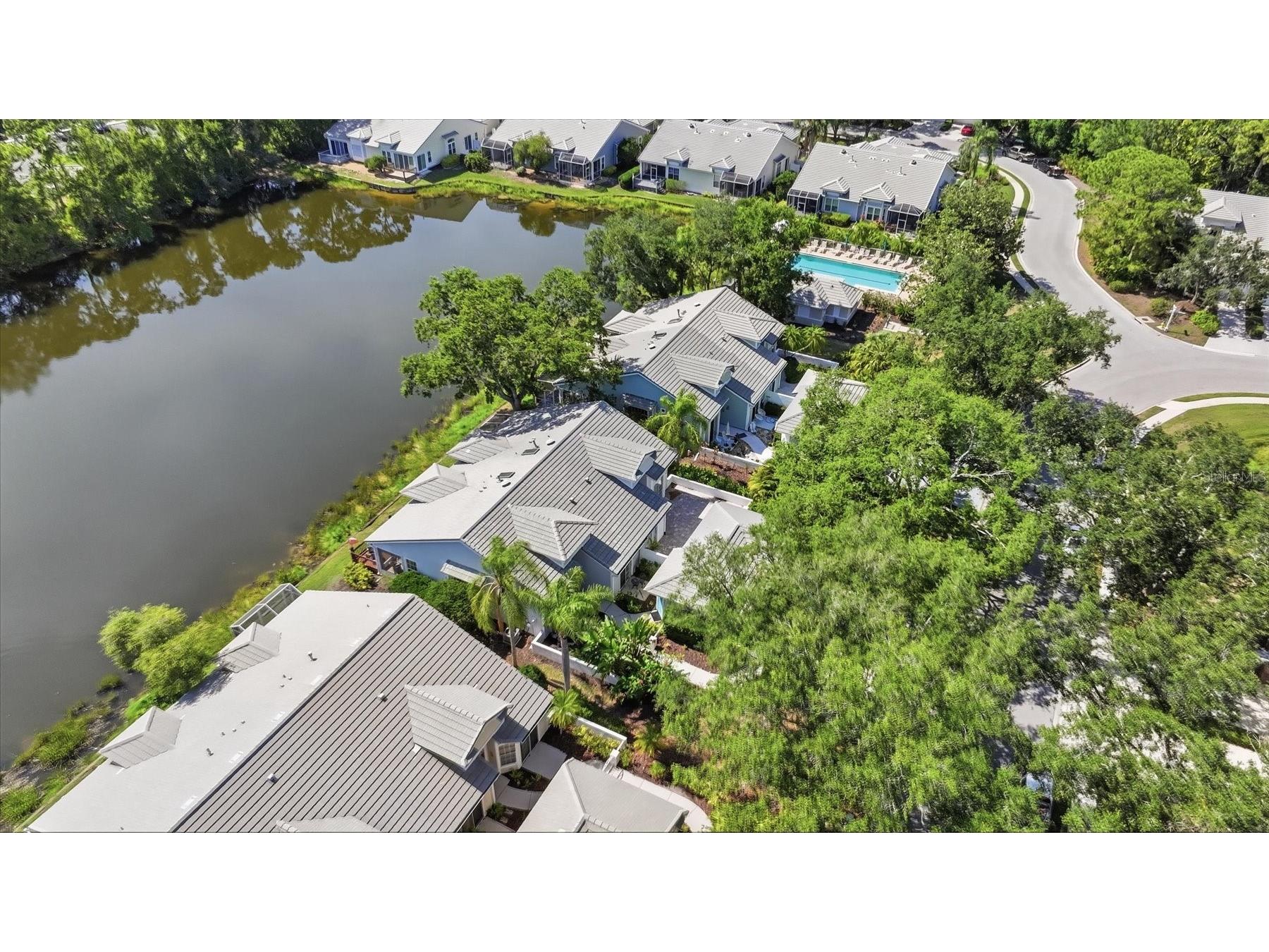 7706 Whitebridge Glen University Park FL 34201 A4694739 image2