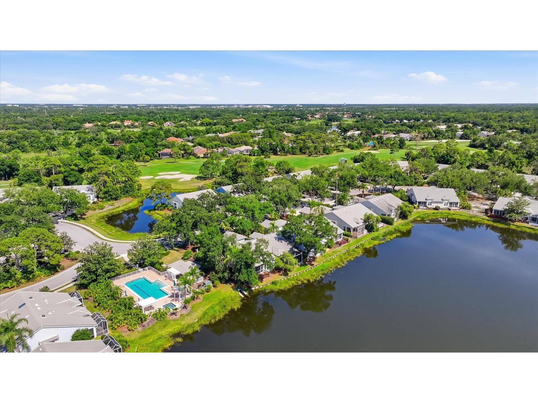 7706 Whitebridge Glen University Park FL 34201 A4694739 image3
