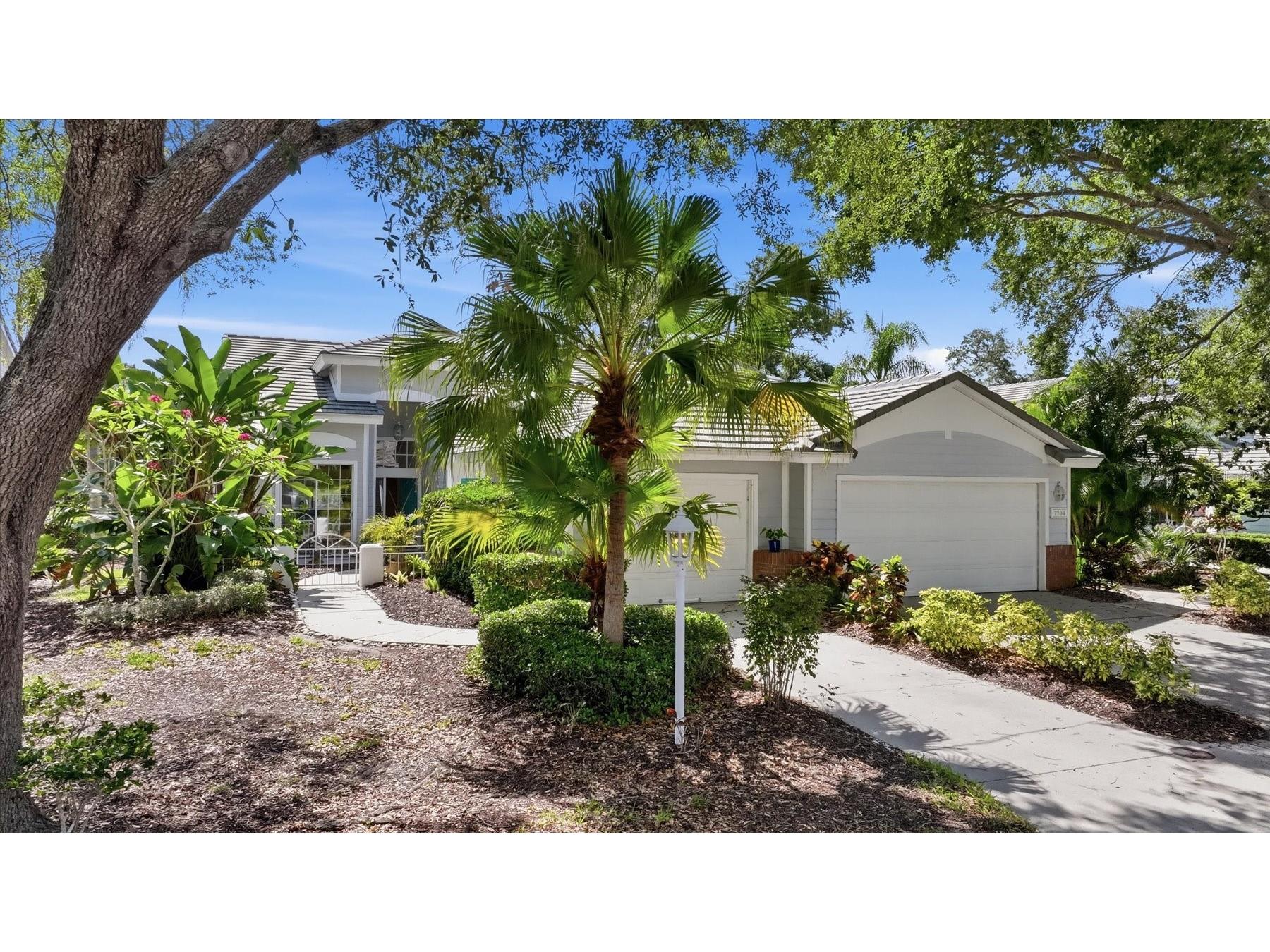 7706 Whitebridge Glen University Park FL 34201 A4694739 image4