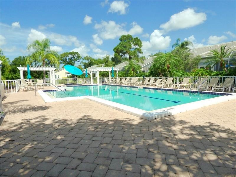7706 Whitebridge Glen University Park FL 34201 A4694739 image42