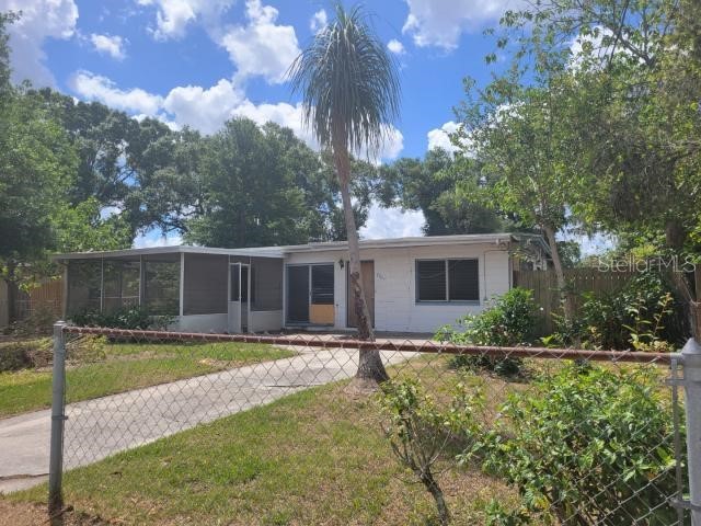 7707 Coral Vine Lane Tampa FL 33619 T3445621 image1