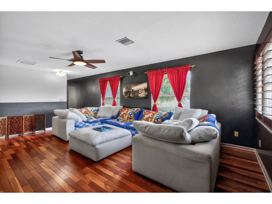 7707 Horse Ferry Road Orlando FL 32835 O6421985 image40