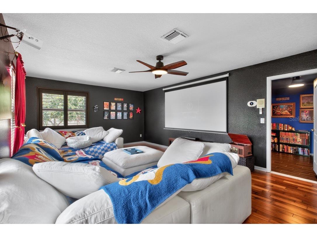 7707 Horse Ferry Road Orlando FL 32835 O6421985 image41