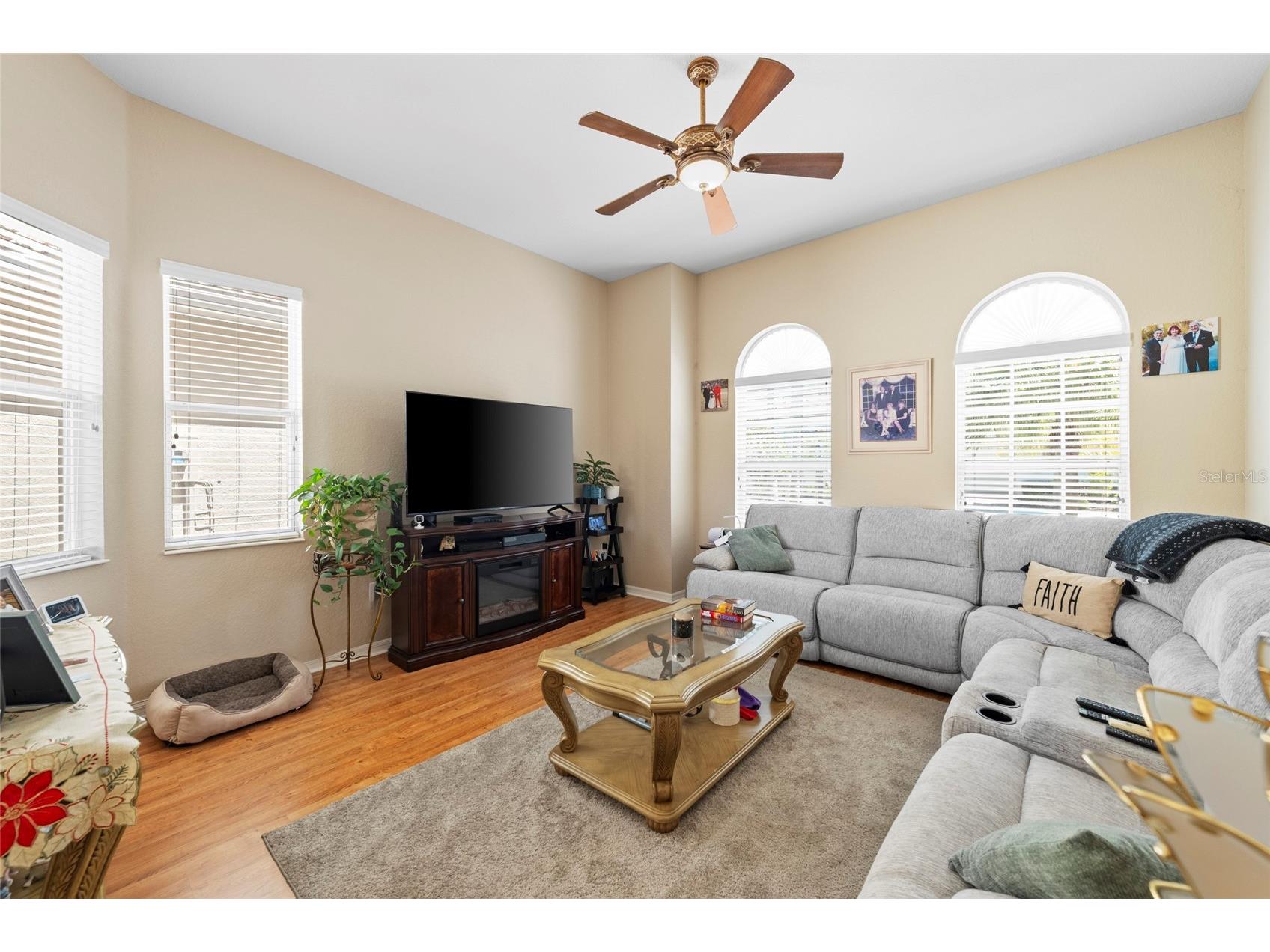 7708 32nd Street E Sarasota FL 34243 A4687322 image5