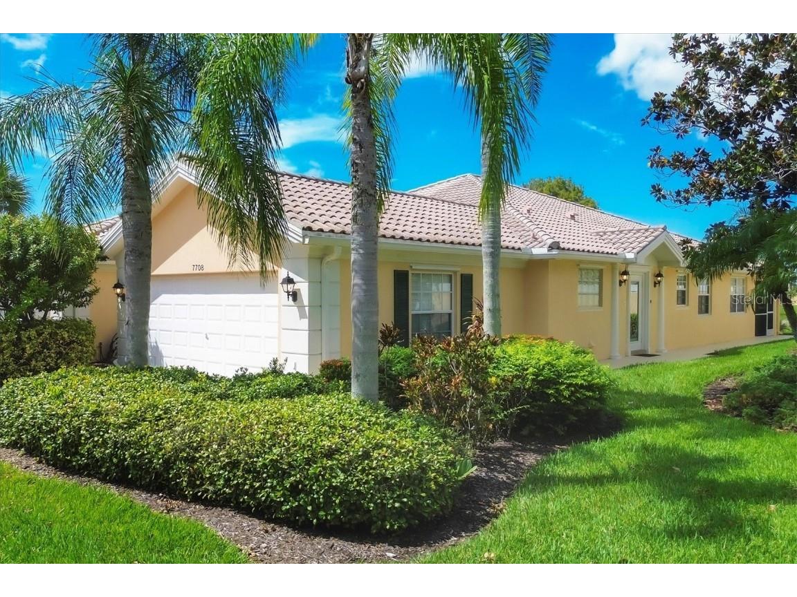 7708 Camminare Drive Sarasota FL 34238 A4631486 image1